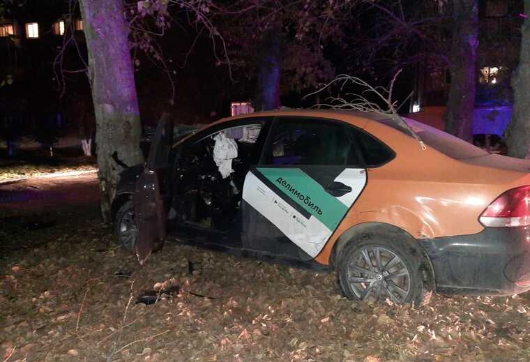 Пермь: каршеринговые авто «Делимобиль» попали в 9 аварий за первый месяц работы