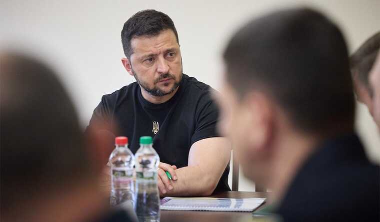 Зеленский анонсировал переговоры Украины, Великобритании, Франции и Турции по безопасности в Чёрном море