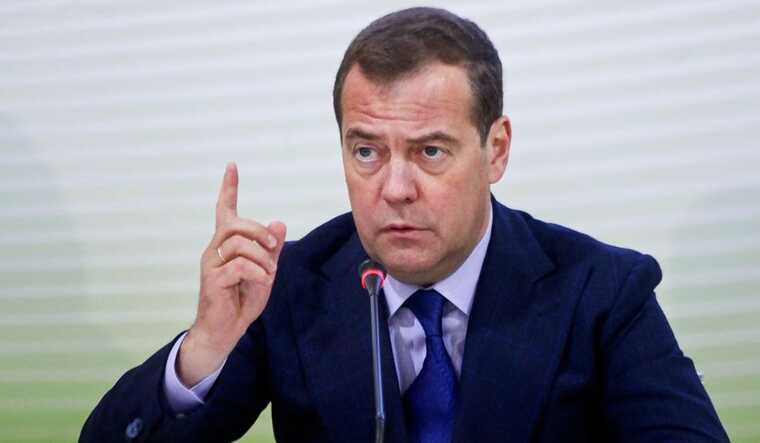8 миллиардов на виноградники и поместья: как Дмитрий Медведев приумножает своё состояние