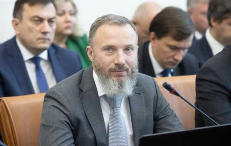 Образ разоблачителя или политическая игра: как Пономаренко подставил Власова ради спасения своей должности