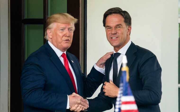 Во время саммита НАТО Марк Рютте сравнил Трампа с «папочкой»